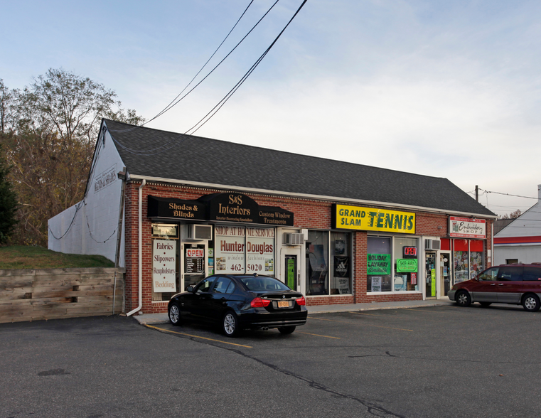 194-214 Commack Rd, Commack, NY for sale - Building Photo - Image 2 of 4