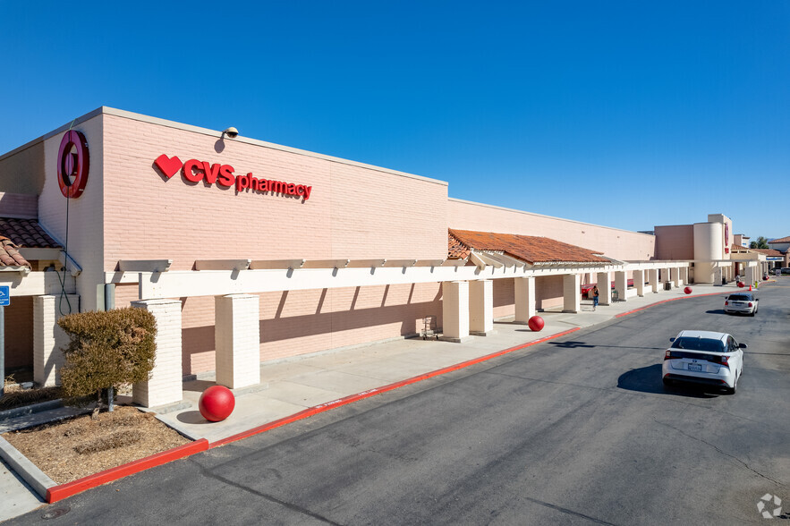 24235-24445 Magic Mountain Pky, Valencia, CA for lease - Building Photo - Image 2 of 10