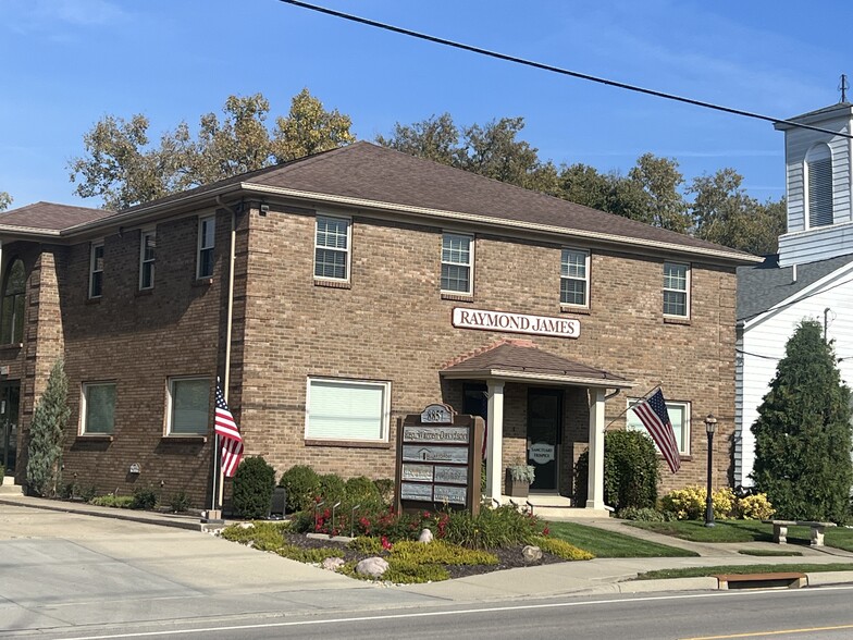 8857 Cincinnati Dayton Rd, West Chester, OH for lease - Building Photo - Image 1 of 3