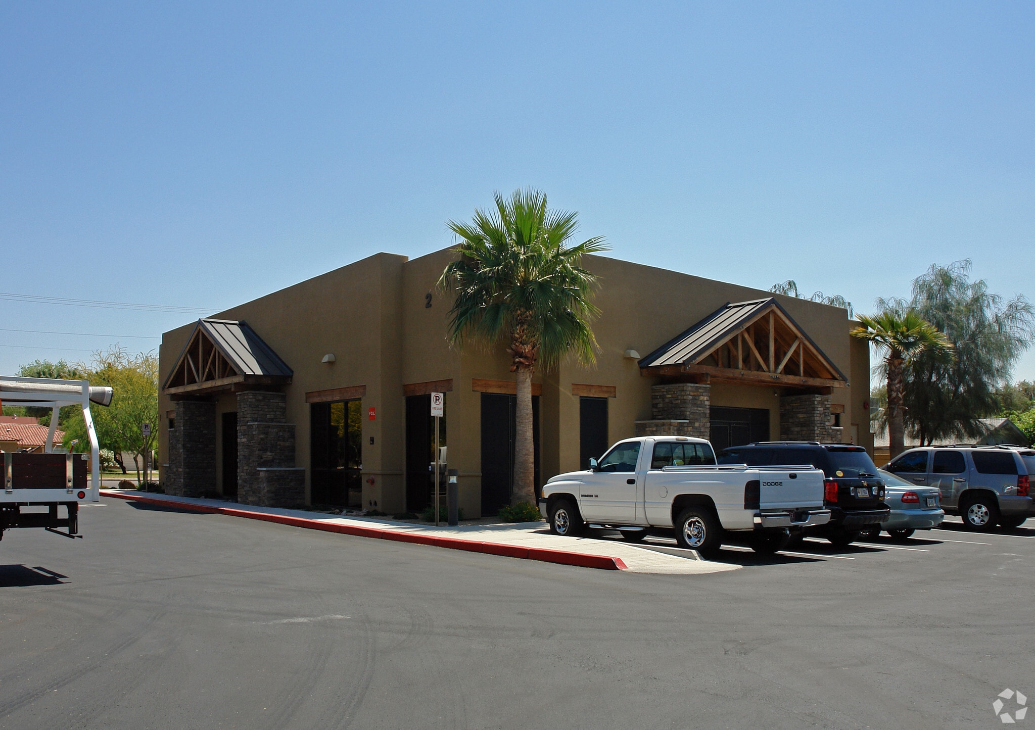 3131 E Clarendon Ave, Phoenix, AZ for sale Primary Photo- Image 1 of 1