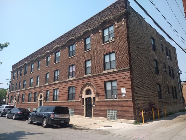 400 E 66th St, Chicago, IL for sale - Building Photo - Image 2 of 38