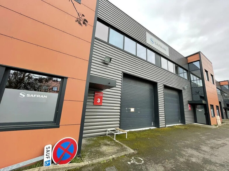 Flex in Colomiers for lease - Building Photo - Image 3 of 41