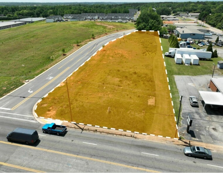 3069 Boiling Springs Rd, Boiling Springs, SC for sale - Building Photo - Image 2 of 8