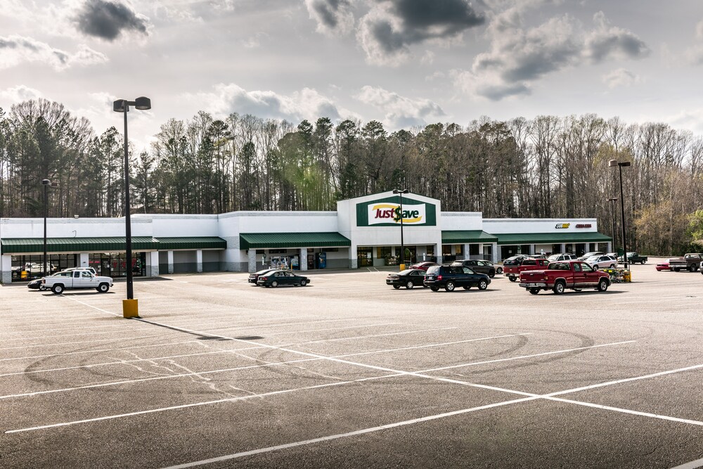 131-161 N Nc 705 Hwy, Robbins, Nc 27325 - Retail For Lease 