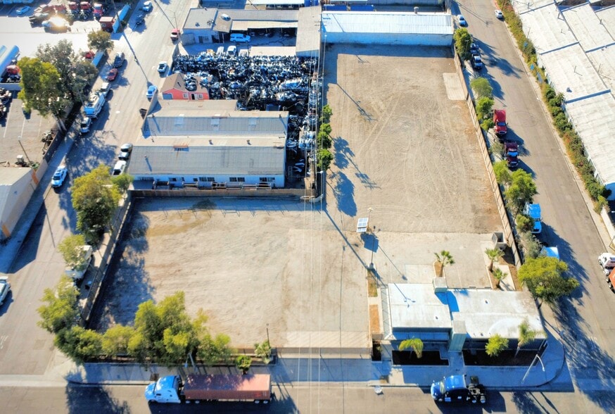 1418 W 17th St, Long Beach, CA for lease - Primary Photo - Image 1 of 3