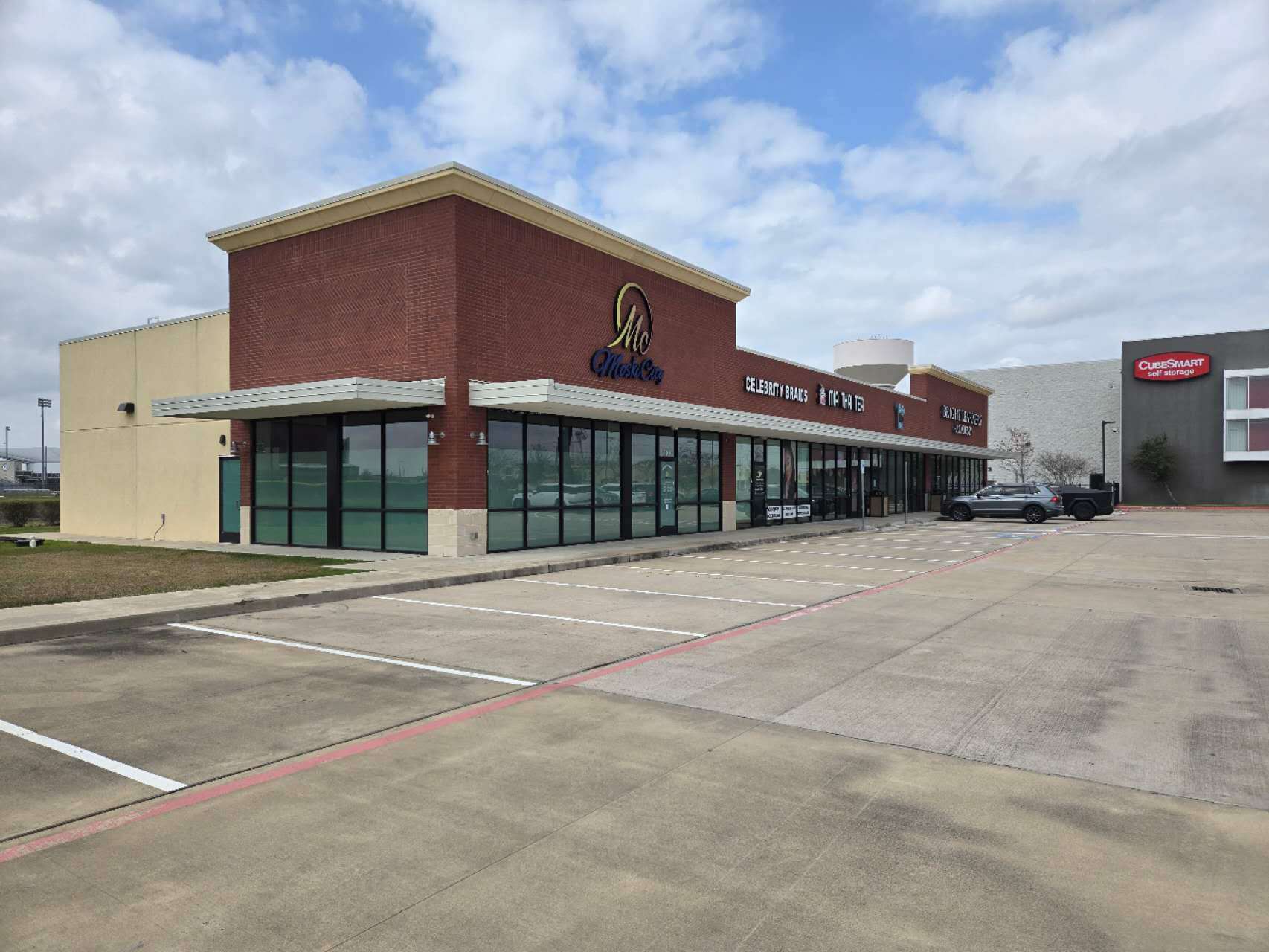 3220 Kirby Dr, Pearland, TX for lease Building Photo- Image 1 of 10