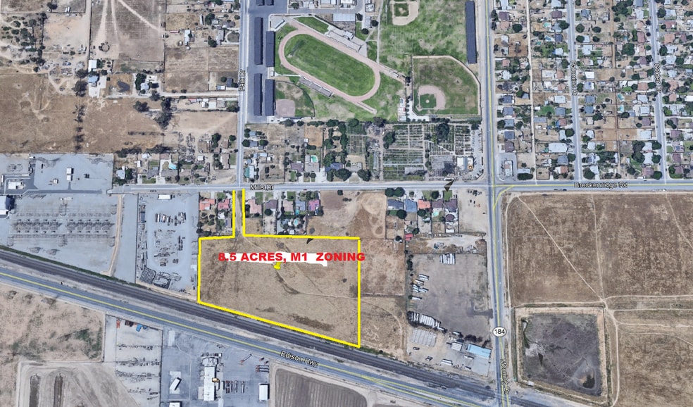 5901 Mills Dr, Bakersfield, CA for sale - Building Photo - Image 2 of 7