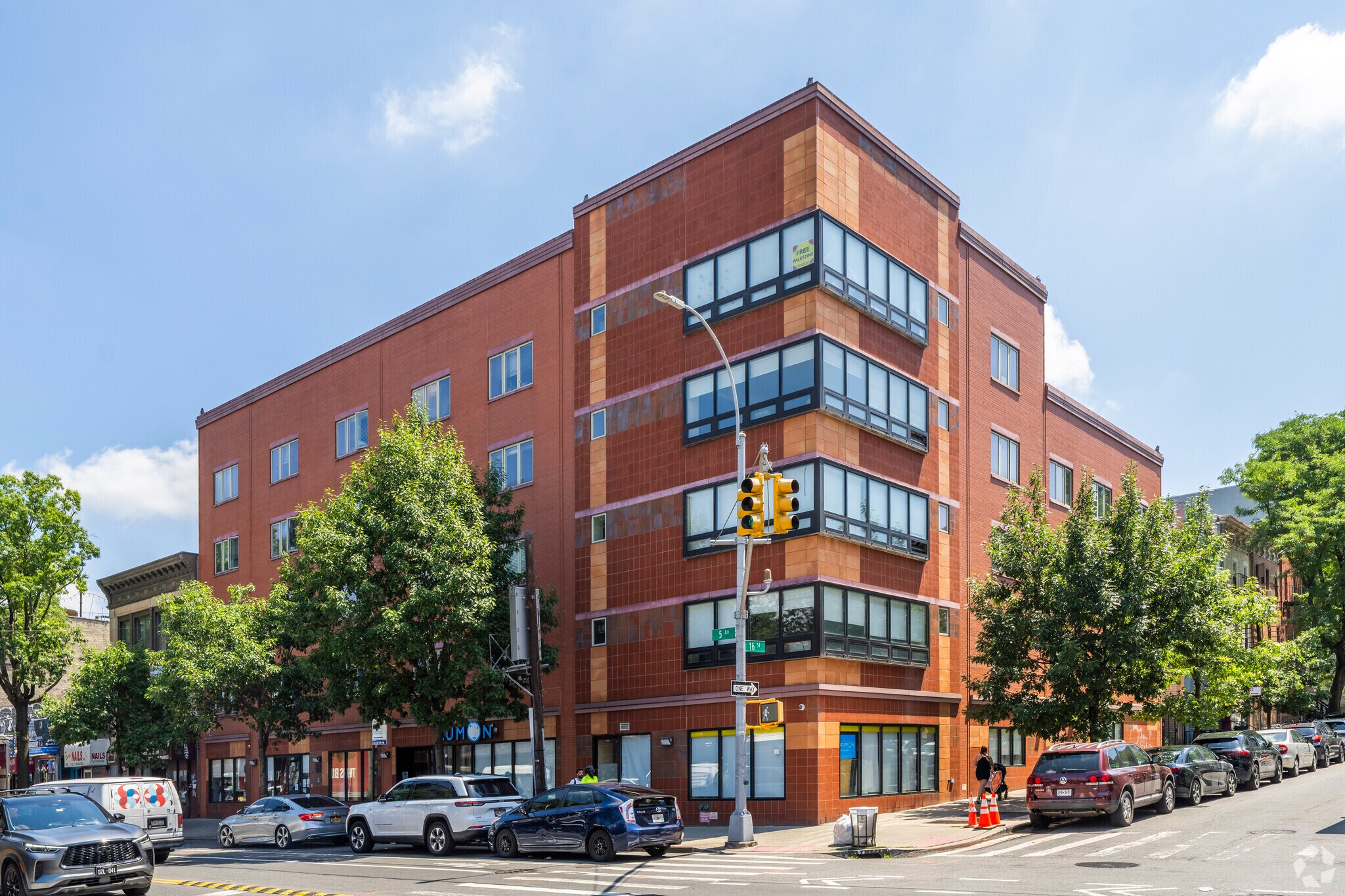 575 5th Ave, Brooklyn, NY for sale Primary Photo- Image 1 of 1