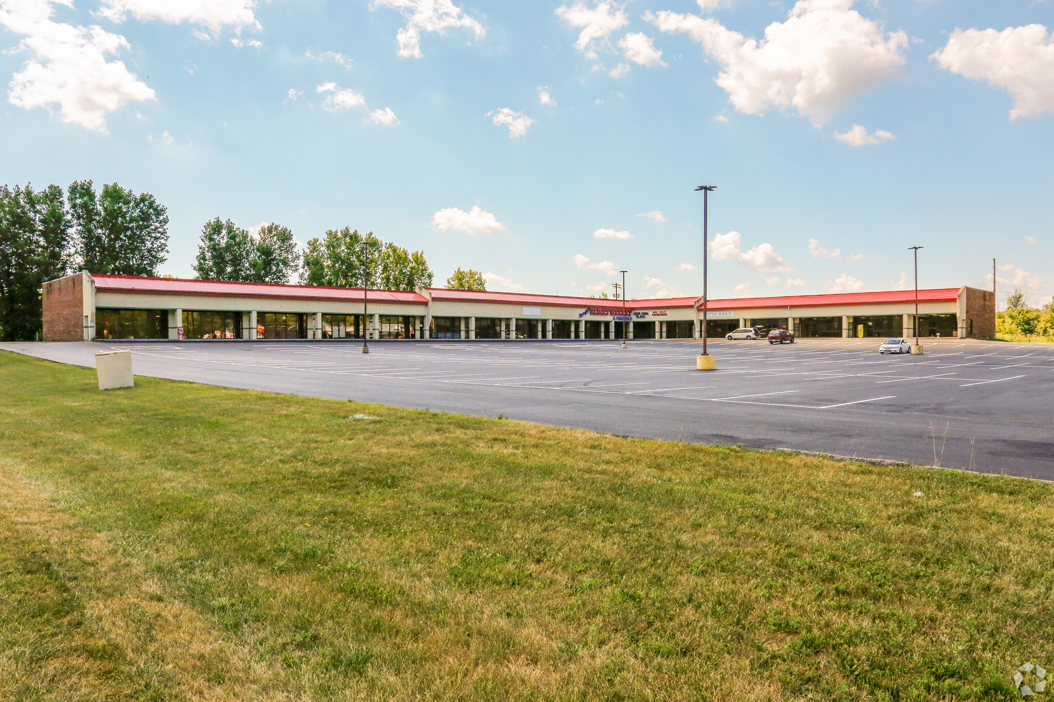 1030-1068 Upper Valley Pike, Springfield, OH for lease Primary Photo- Image 1 of 6