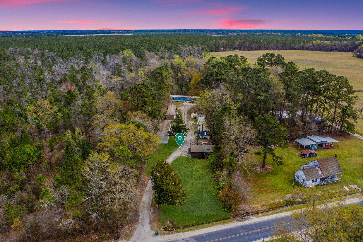 107 Cedar Ln, Pink Hill, NC for sale Primary Photo- Image 1 of 11