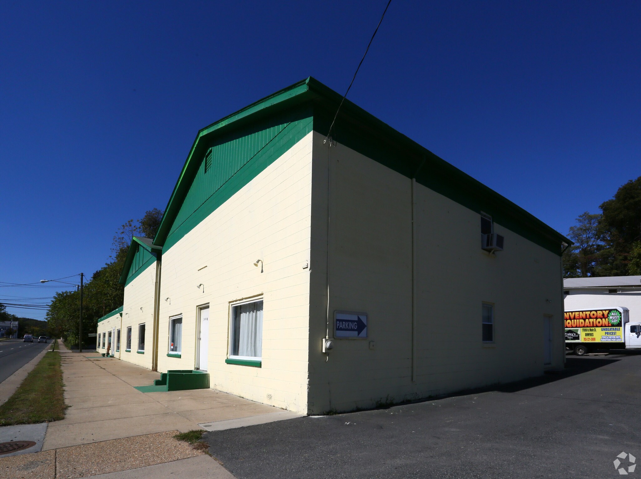 17696-17698 Main St, Dumfries, VA for sale Primary Photo- Image 1 of 1