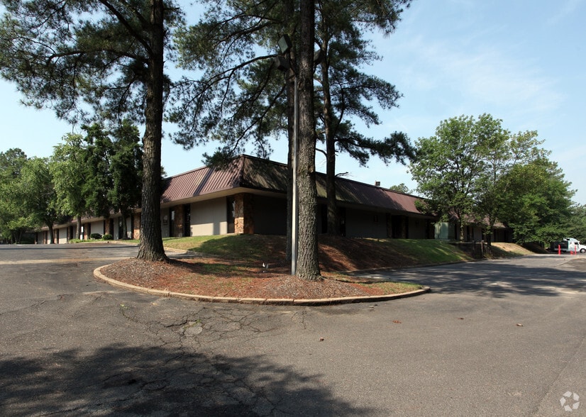 25102516 Mt Moriah Rd, Memphis, TN 38115