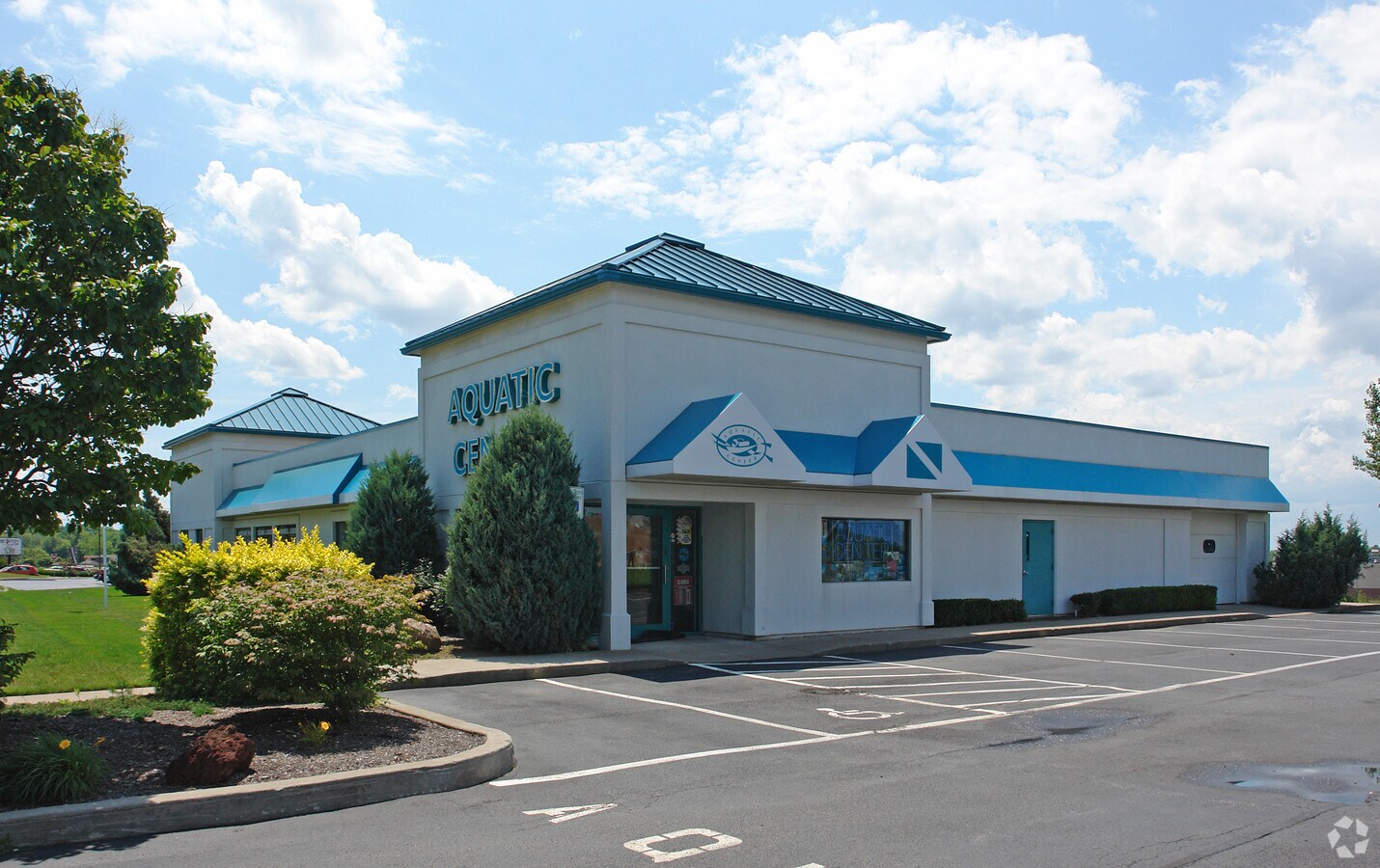 2725 E Henrietta Rd, Henrietta, NY 14467 Property Record