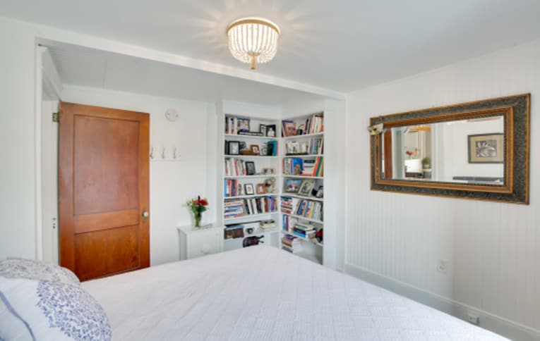 234 Middle, Falmouth, ME for sale - Interior Photo - Image 2 of 23