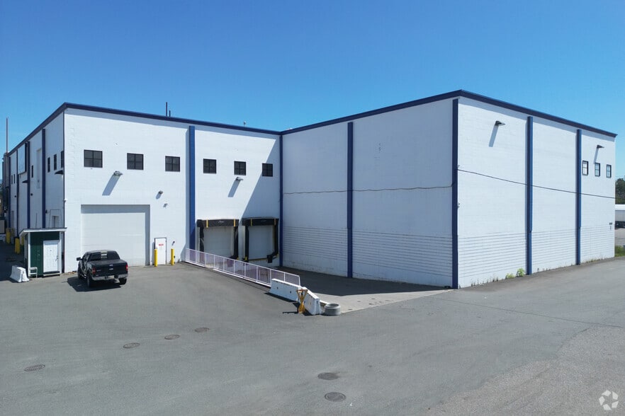 31867 Marshall Pl, Abbotsford, BC for sale - Building Photo - Image 2 of 2