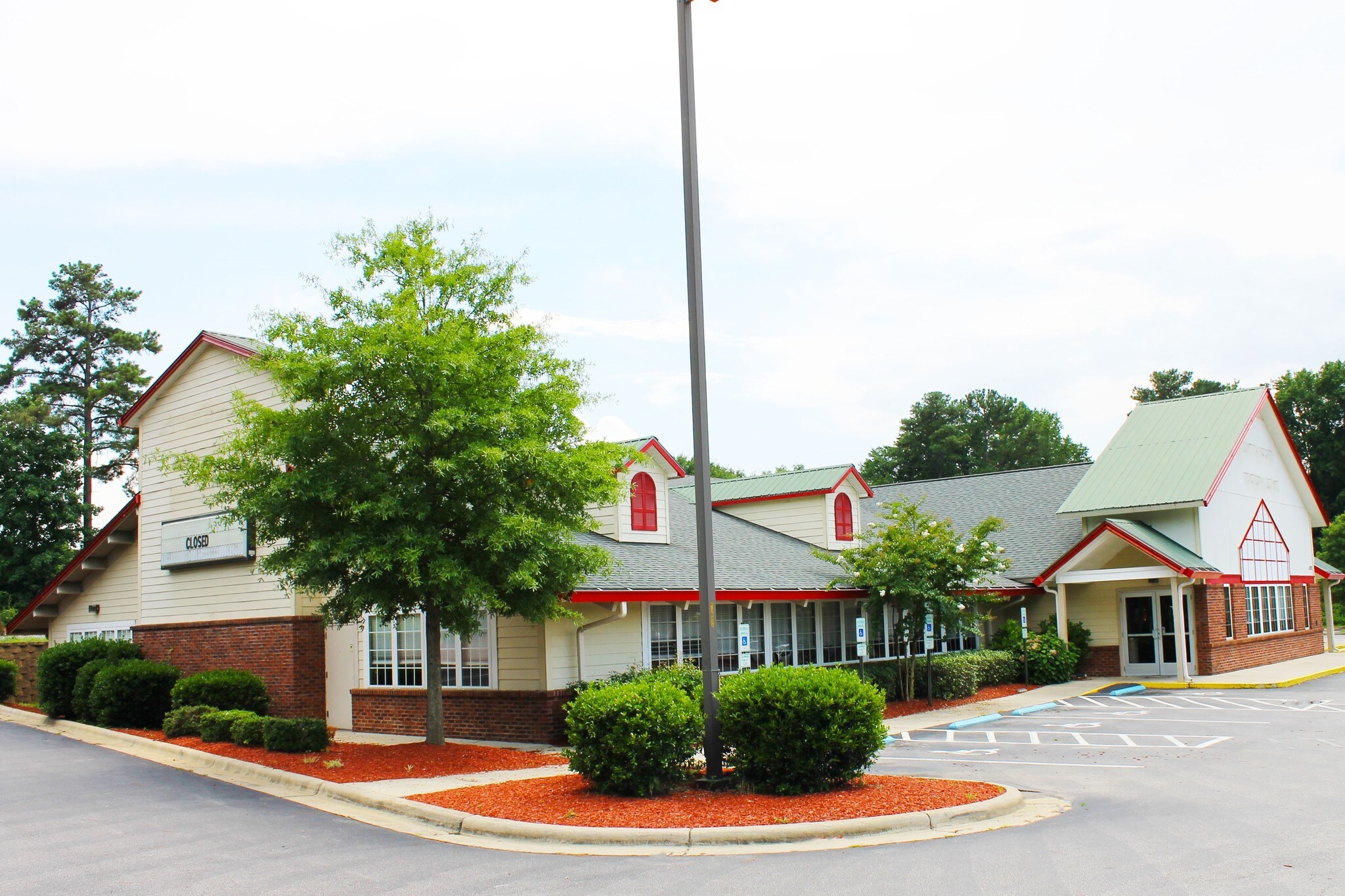 1420 E Broad St, Fuquay Varina, NC for sale Building Photo- Image 1 of 1