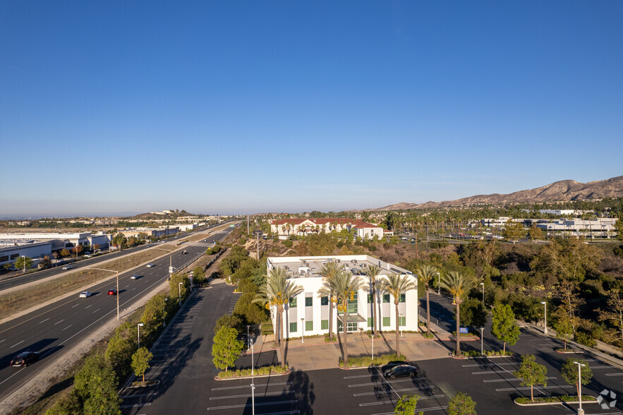 27462 Portola Pky, Foothill Ranch, CA for sale - Building Photo - Image 1 of 1