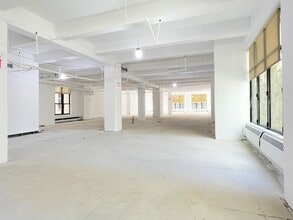 115 W 18th St, New York, NY for lease Interior Photo- Image 2 of 7