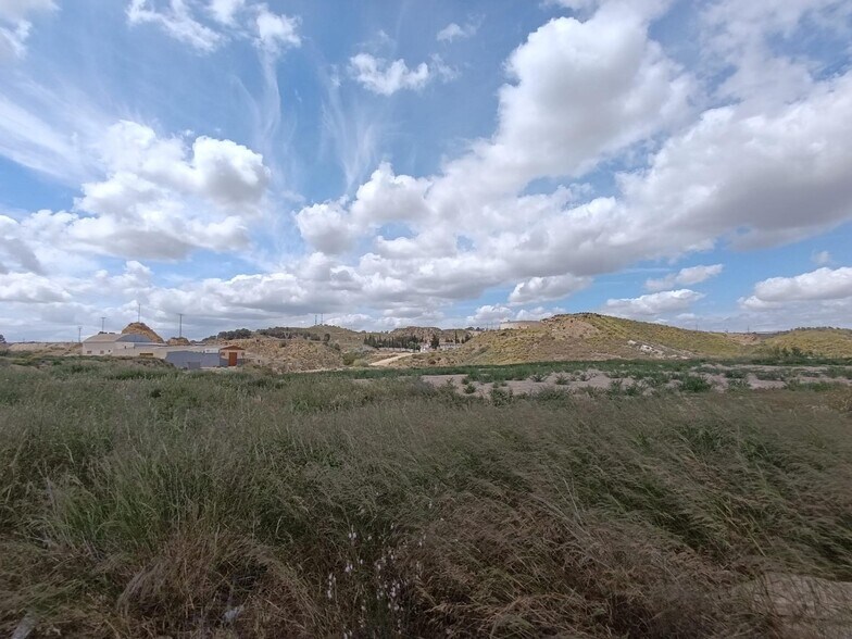 Industrial in Murcia for sale - Building Photo - Image 1 of 12