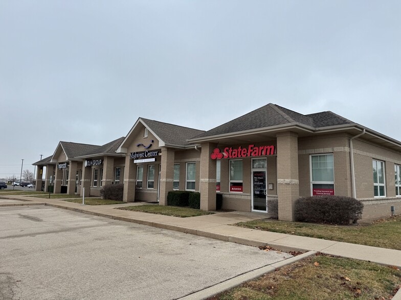 1448-1458 Sycamore Rd, Yorkville, IL for lease - Building Photo - Image 1 of 10