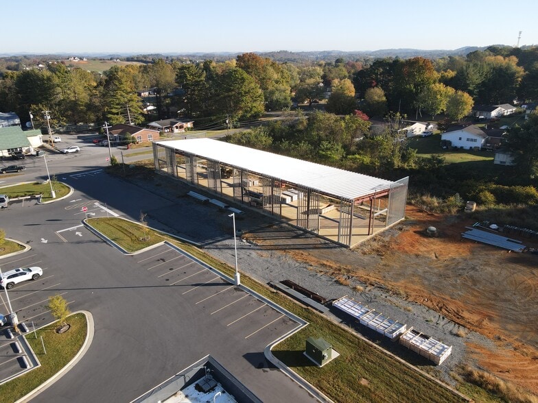110 Whitewood Blvd, Johnson City, TN for lease - Building Photo - Image 2 of 25