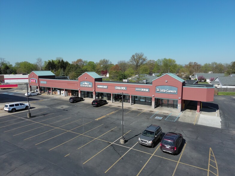 6308-6322 Oaklandon Rd, Indianapolis, IN for lease - Building Photo - Image 3 of 8