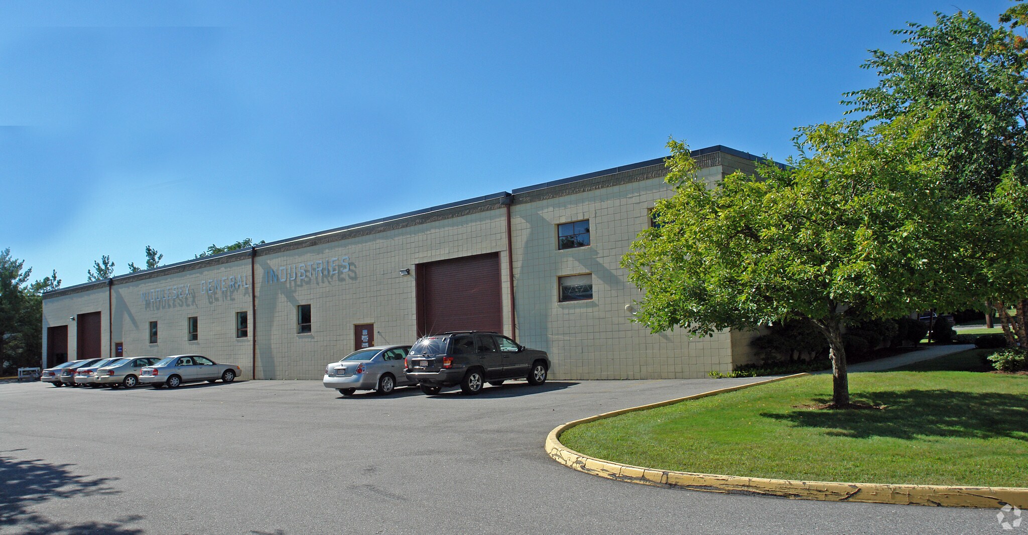 6 Adele Rd, Woburn, MA for sale Primary Photo- Image 1 of 1