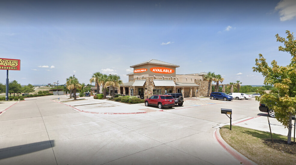 568 E Interstate 30, Rockwall, TX for lease - Building Photo - Image 1 of 3