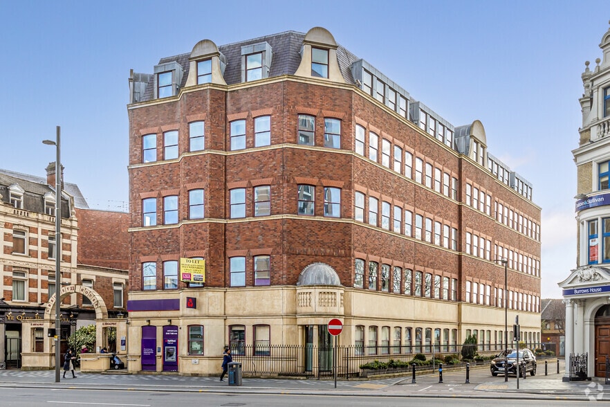 1-11 Broadway, London for sale - Primary Photo - Image 1 of 1