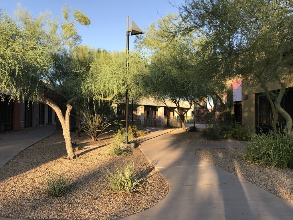 10045 E Dynamite Blvd, Scottsdale, AZ for lease Building Photo- Image 1 of 4