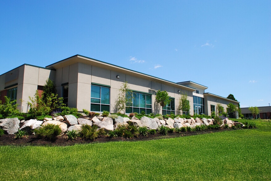 50 Concord St, Wilmington, MA for lease - Building Photo - Image 1 of 3