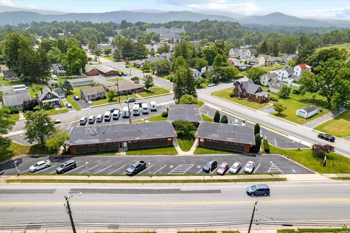 220 Rosser Ave, Waynesboro, VA 22980 Office for Sale
