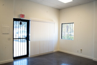 1510 Latham Rd, West Palm Beach, FL for lease Building Photo- Image 1 of 9