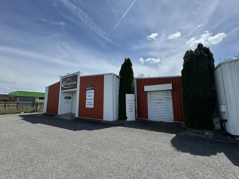 Office in Valence for lease Building Photo- Image 1 of 4