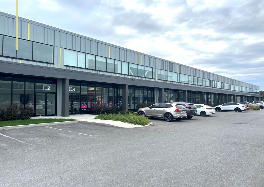 3361 Av De La Gare, Mascouche, QC for lease Building Photo- Image 1 of 1