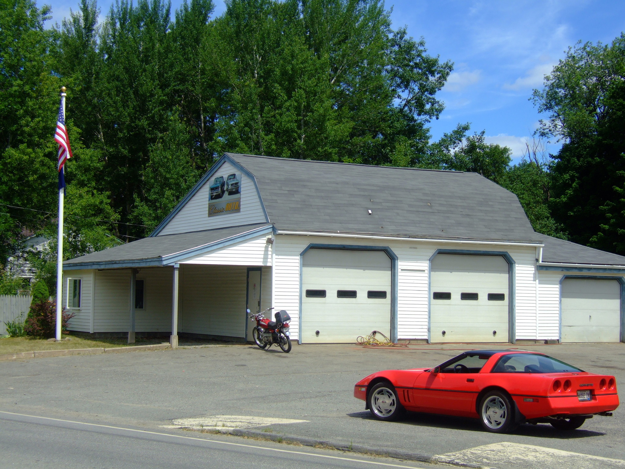 3947 Broadway, Kenduskeag, ME for sale Primary Photo- Image 1 of 1