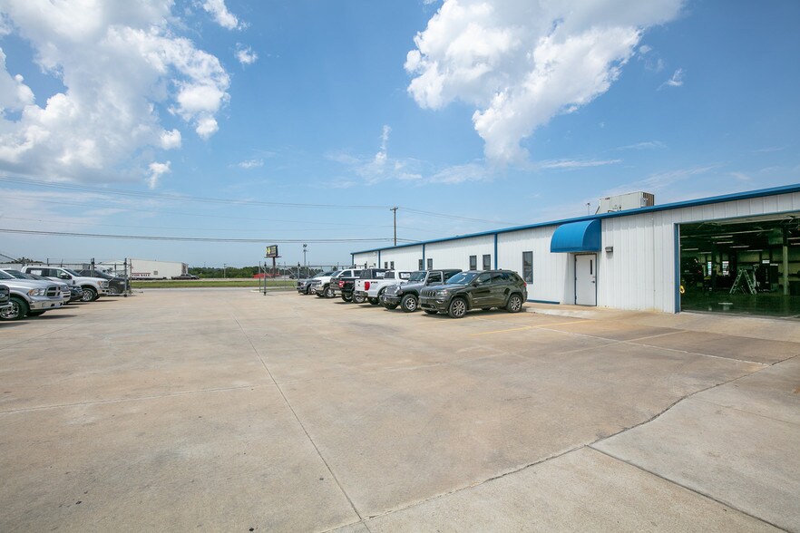 6109 New Sapulpa Rd, Tulsa, OK for sale - Building Photo - Image 1 of 1
