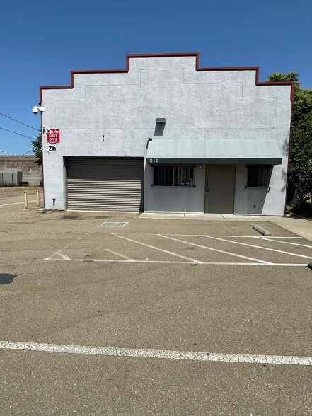 216 N American St, Stockton, CA for sale - Building Photo - Image 3 of 10