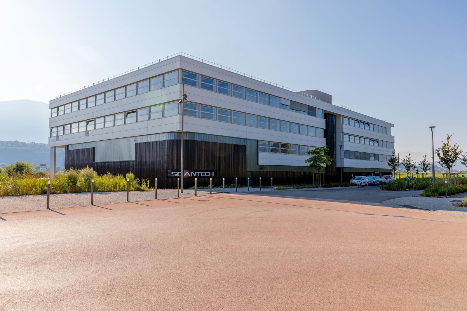 108 Avenue Lac Léman, La Motte-Servolex for lease Building Photo- Image 1 of 6