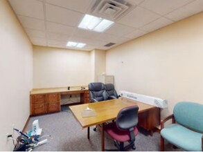 1111 Delafield St, Waukesha, WI for lease Interior Photo- Image 2 of 6