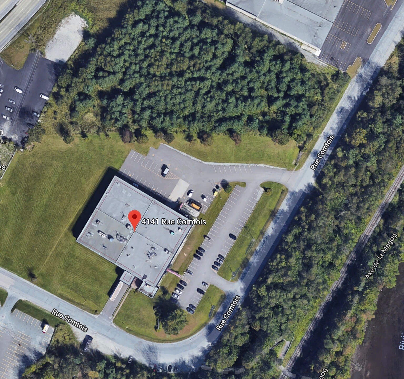 4141 Rue Comtois, Sherbrooke, QC for lease Primary Photo- Image 1 of 2