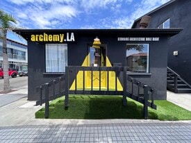 1220 Highland Ave, Manhattan Beach CA - Convenience Store