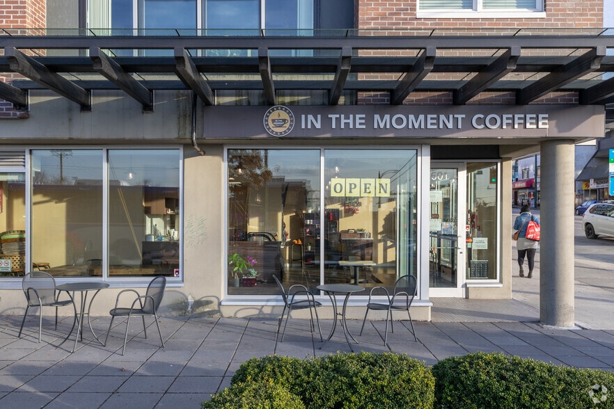 388 Kootenay St, Vancouver, BC for sale - Building Photo - Image 2 of 6