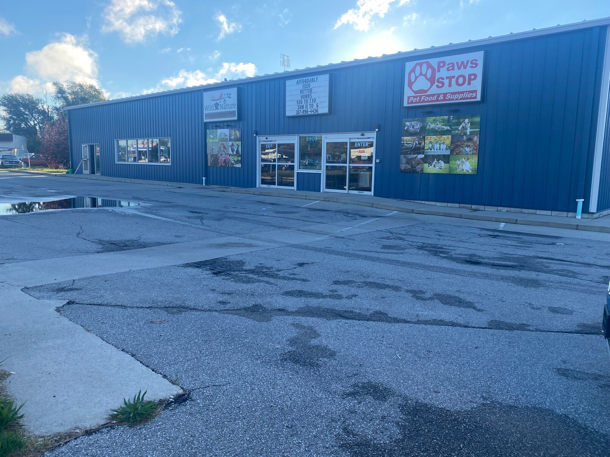 8909 Pendleton Pike, Indianapolis, IN 46226 OfficeRetail for Lease