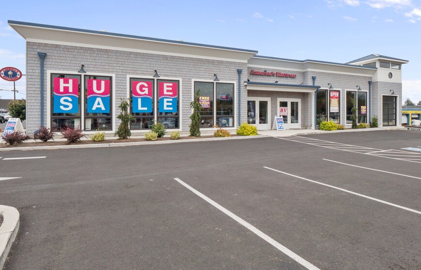 1910 1st St, Tillamook, OR for sale - Building Photo - Image 1 of 1