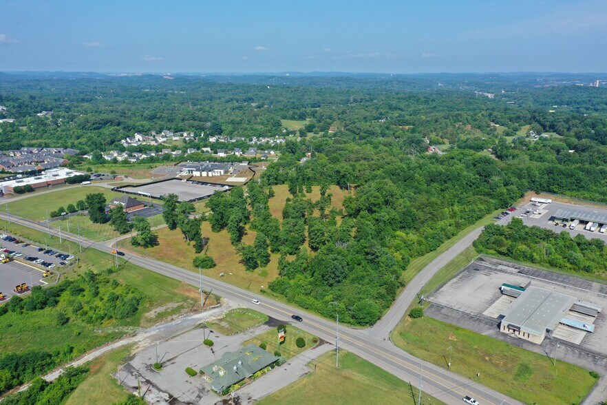 7101 Strawberry Plains Pike, Knoxville, TN for lease - Aerial - Image 2 of 7