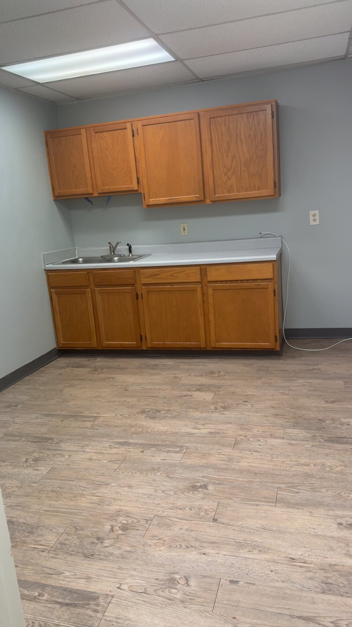 2523 Roosevelt Hwy, College Park, GA for lease Building Photo- Image 1 of 1