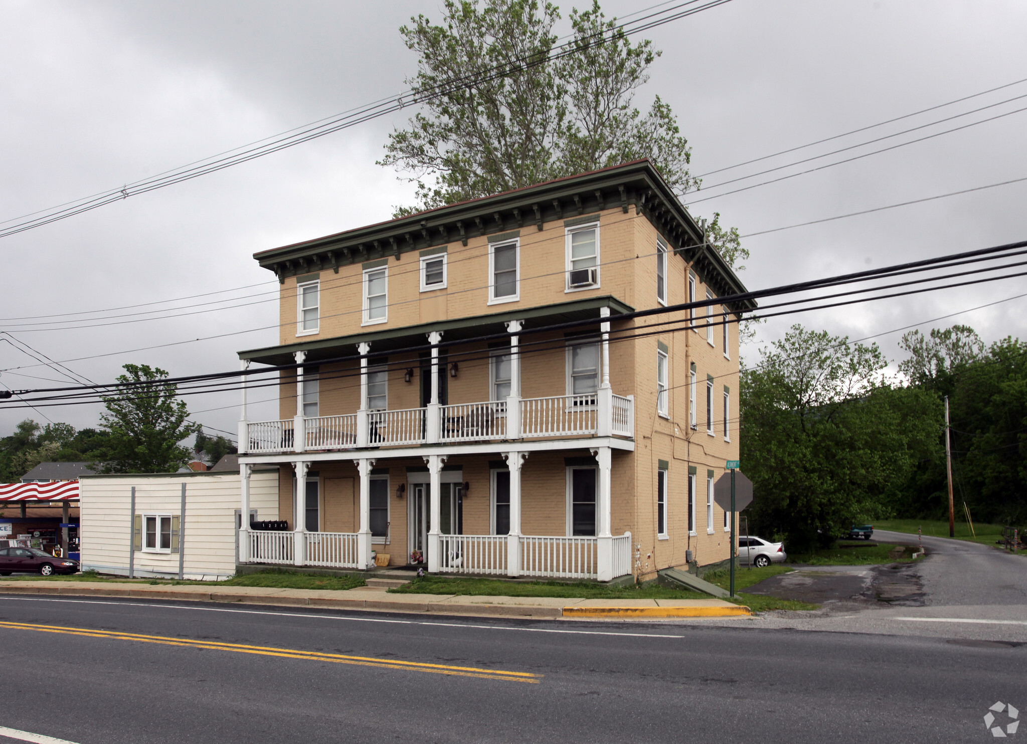 229 N Church St, Thurmont, MD for sale Primary Photo- Image 1 of 1