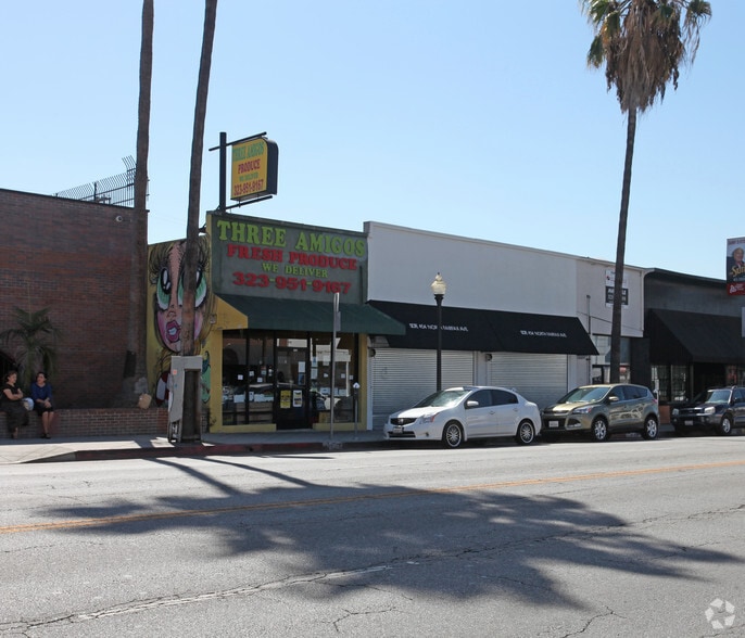 452-456 N Fairfax Ave, Los Angeles, CA for lease - Primary Photo - Image 3 of 13