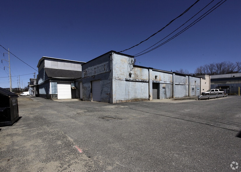 100-240 Barber Ave, Worcester, MA for lease - Building Photo - Image 2 of 19